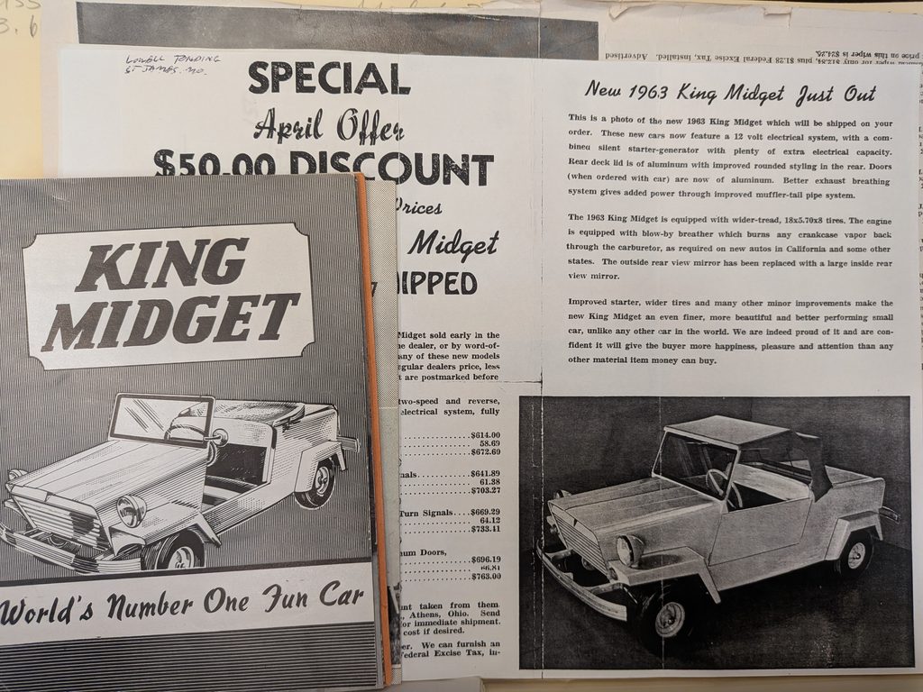 A closed and open pamhlet for the King Midget model 3 featuring black and white illustrations of the convertible car and black printed text on white pages.